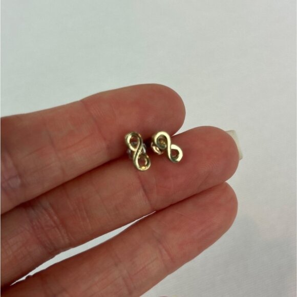 Gold Tone Infinity Symbol Stud Earrings Dainty - Picture 4 of 5
